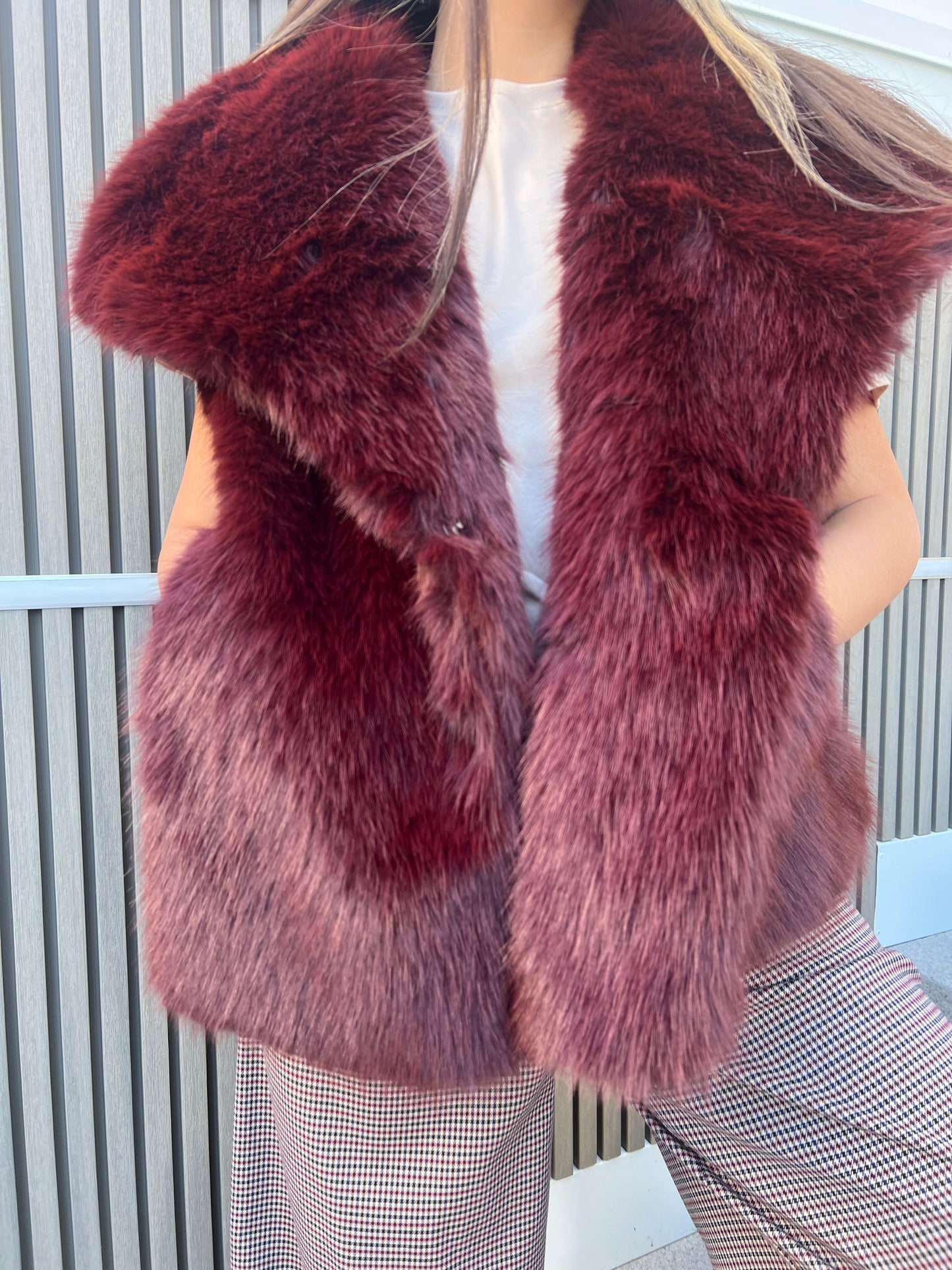 Fur Bordeaux Giromanica